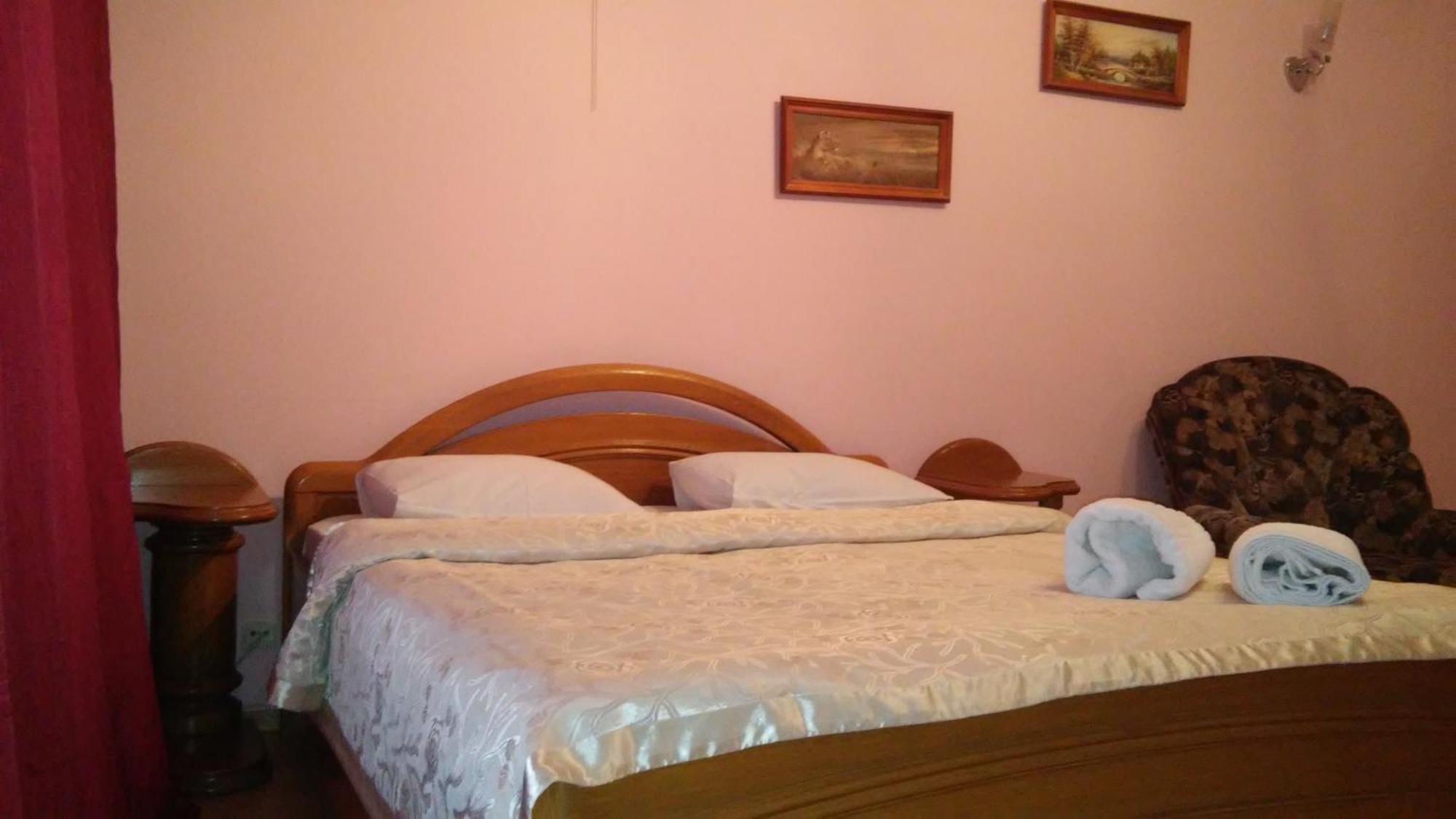 Central Apartments Kiev Luaran gambar